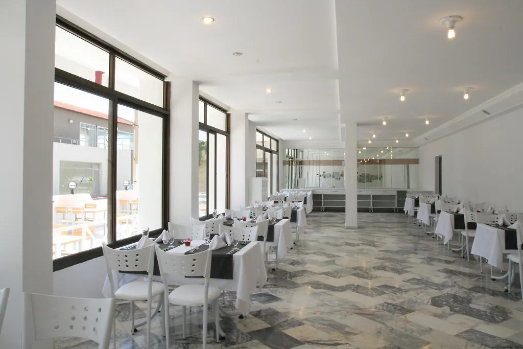 **  Scala Nuova Annex Hotel Çeşme Turquia